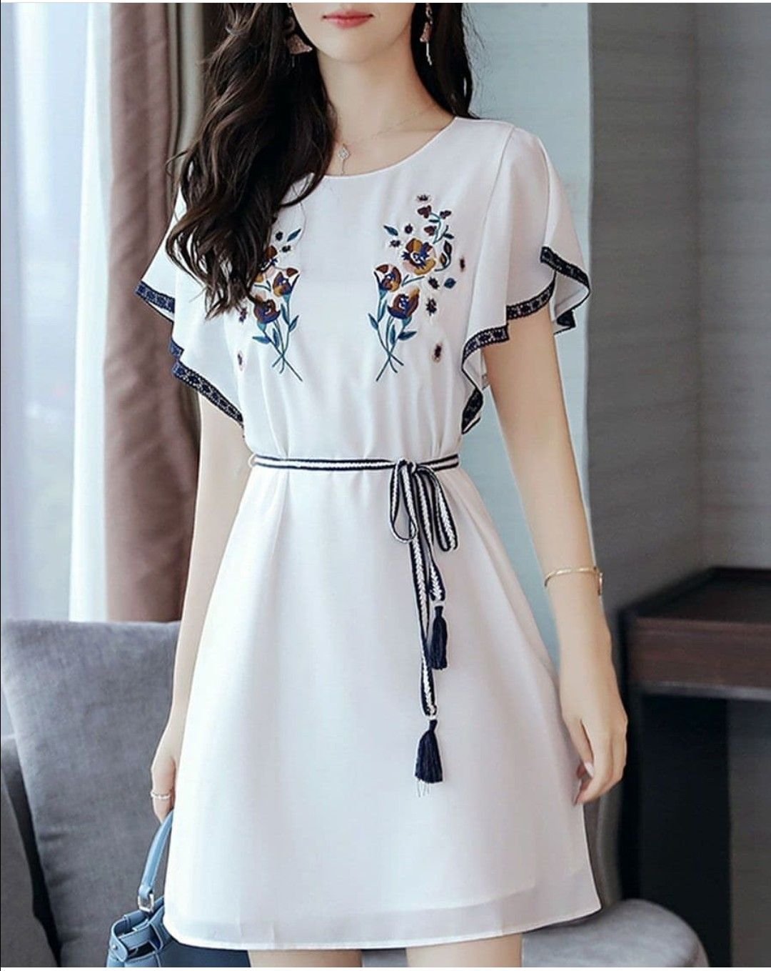 Корейское платье