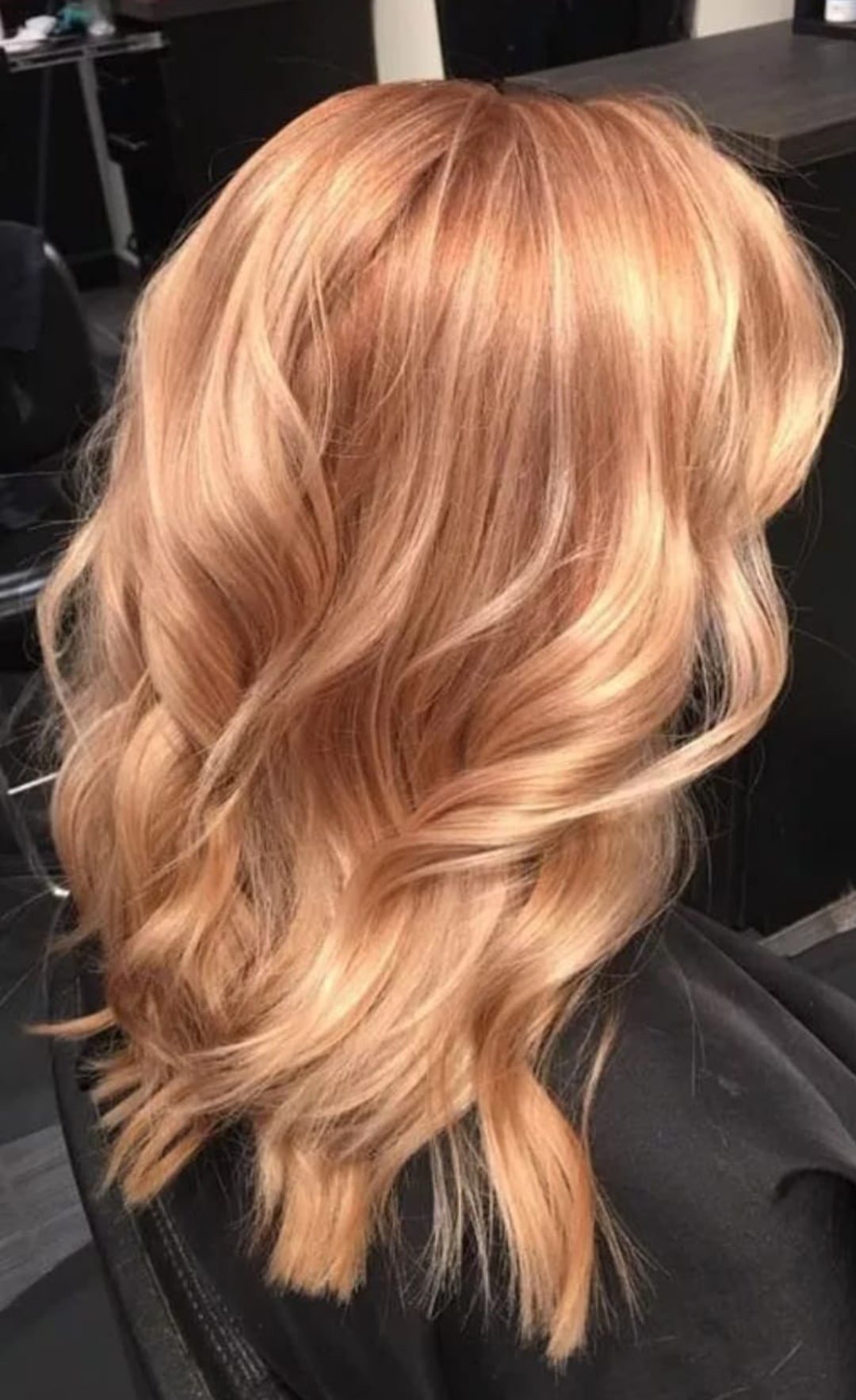 Цвет волос медовый блонд
