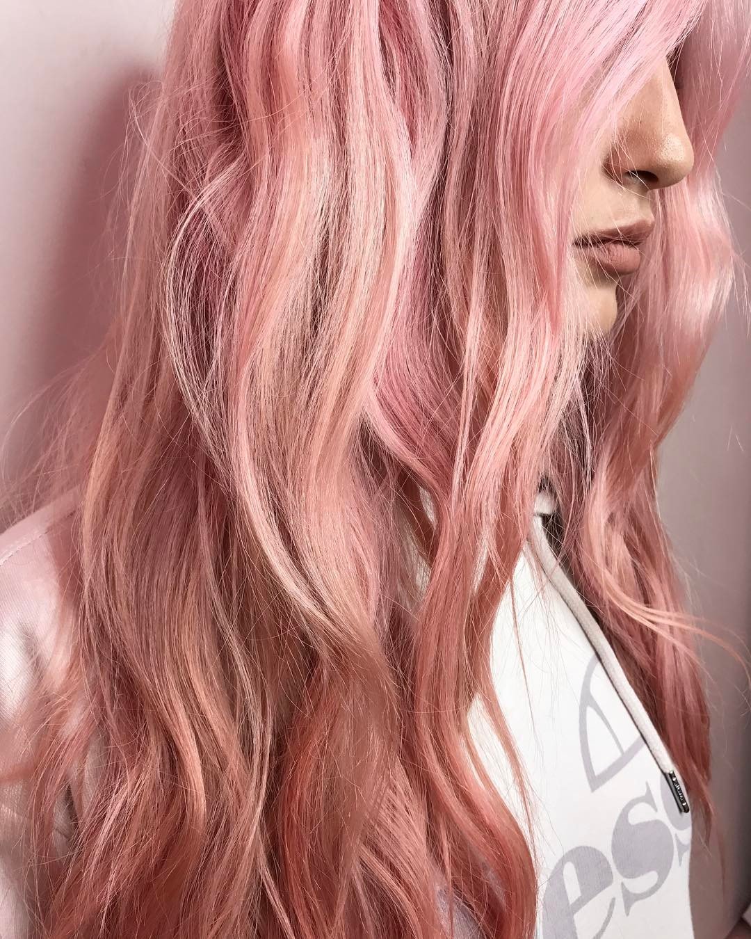Краска для волос с розовым оттенком