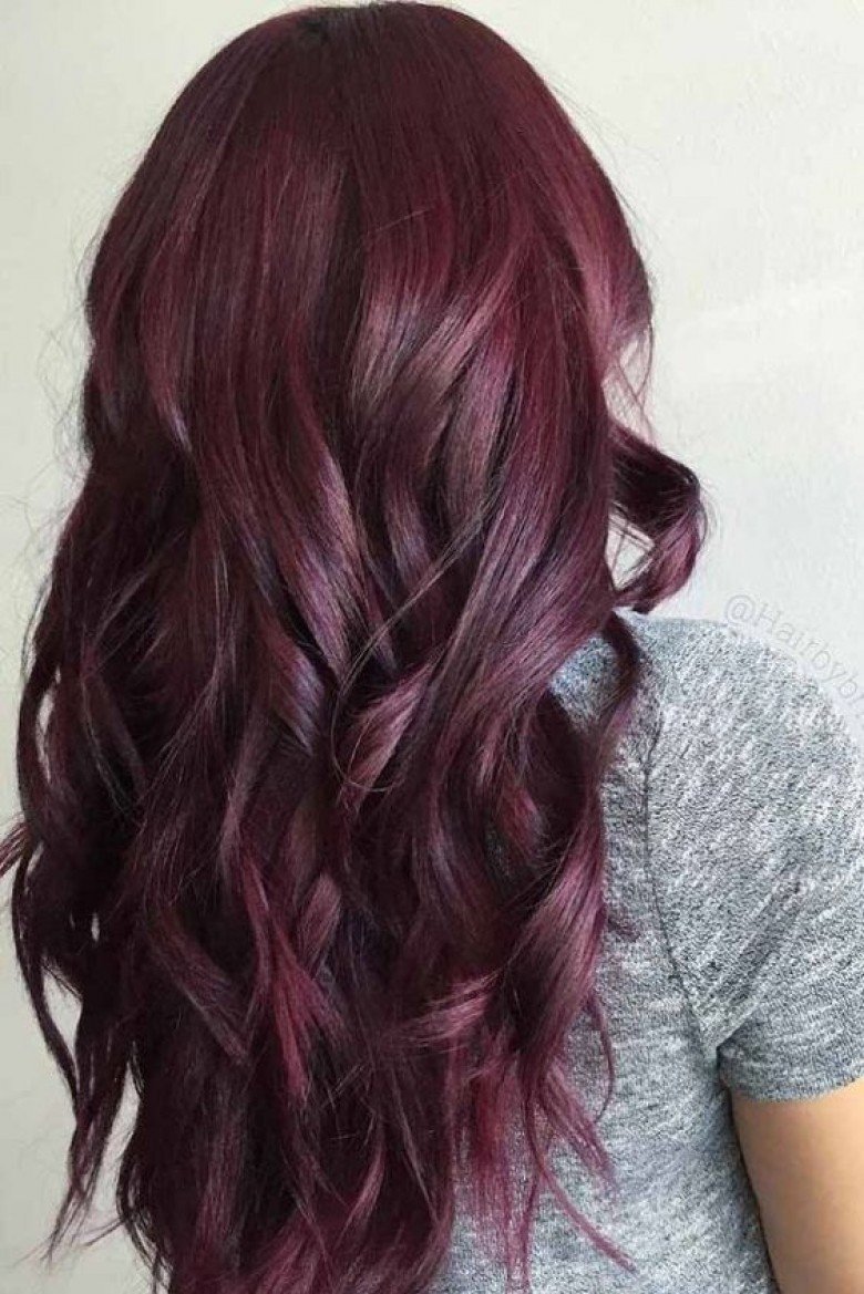 Волосы вишневого цвета