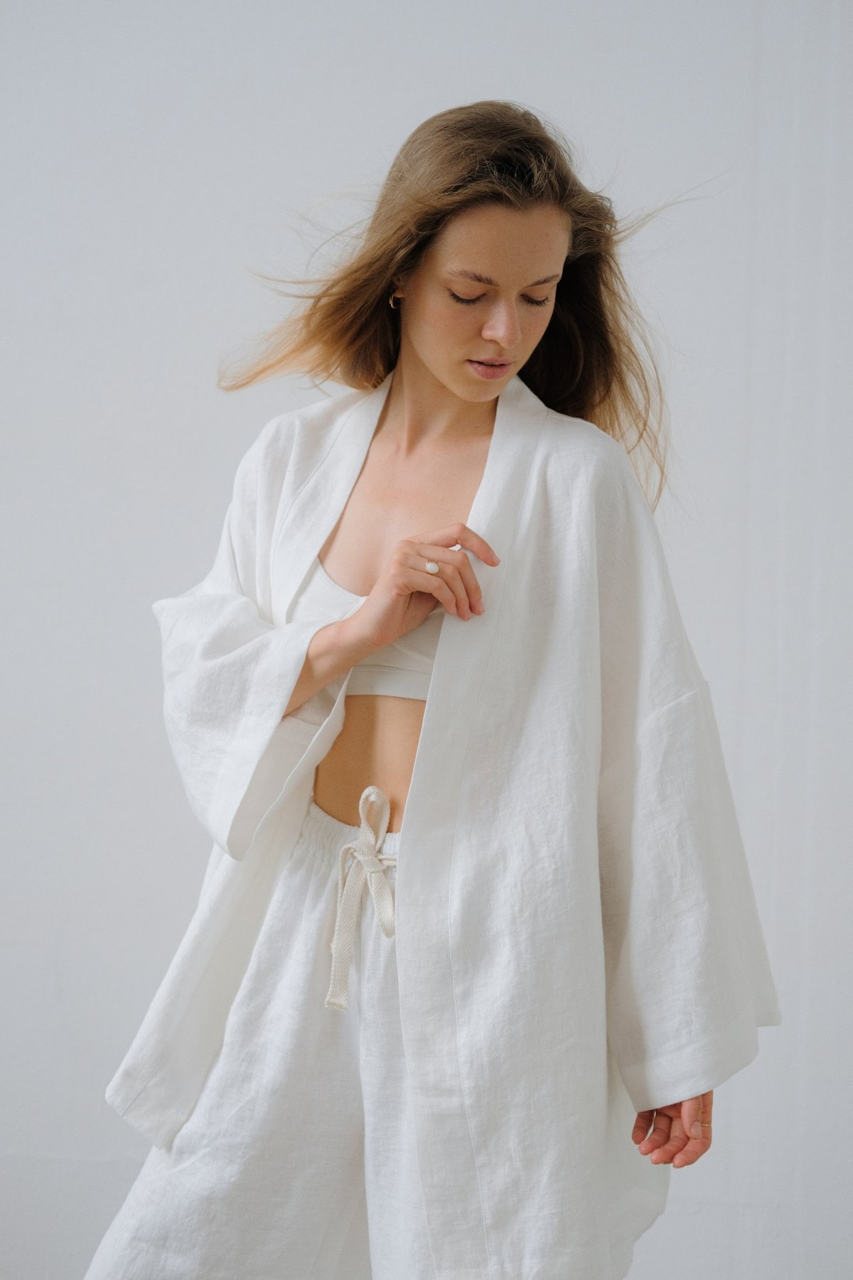 Белое кимоно женское