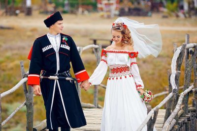 Женское казачье свадебное платье