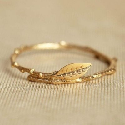Золотое кольцо лист