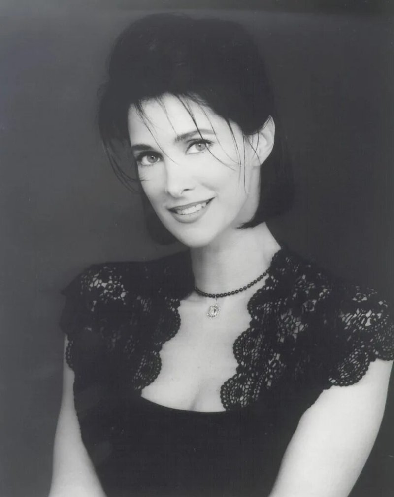 Connie sellecca