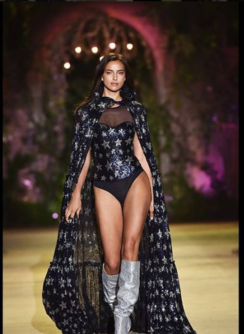 Ирина шейк intimissimi 2018