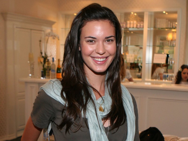 Odette annable