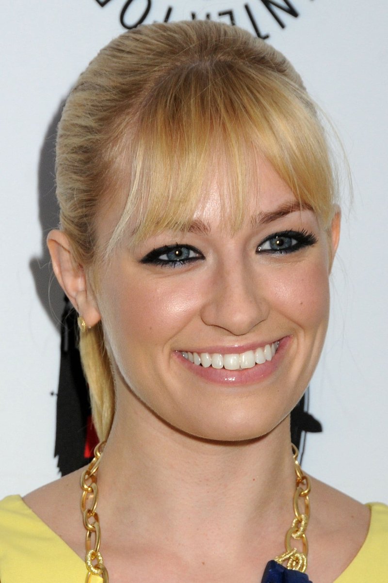 Beth behrs