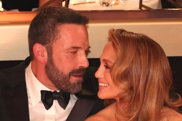 Фото: Jennifer lopez and ben affleck