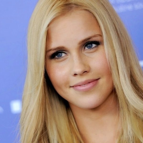 Фото: Claire holt