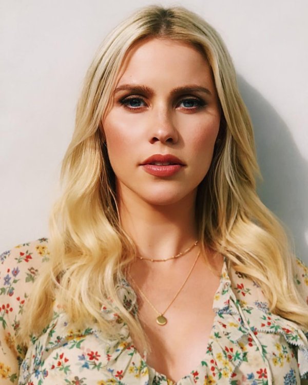 Фото: Claire holt