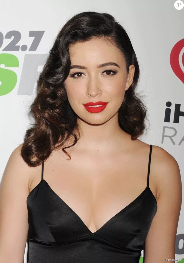 Фото: Christian serratos