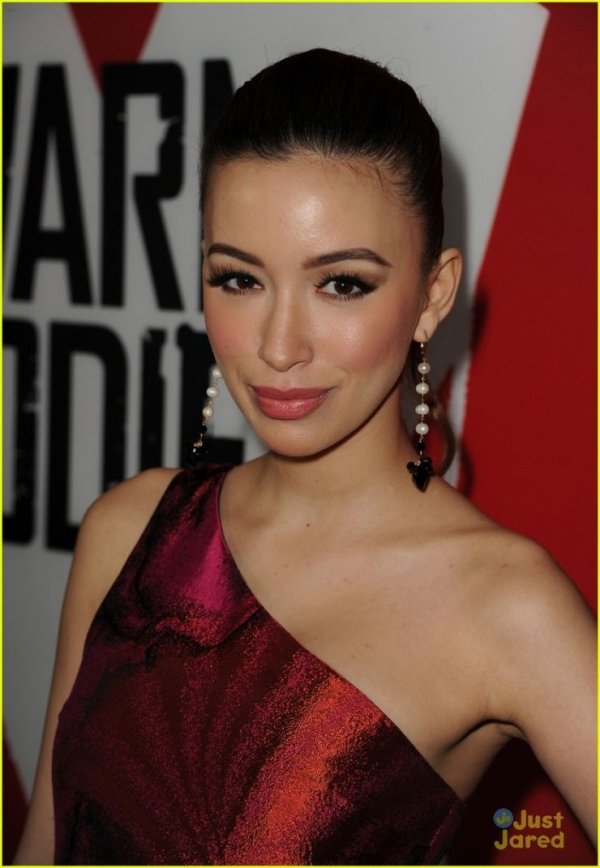 Фото: Christian serratos