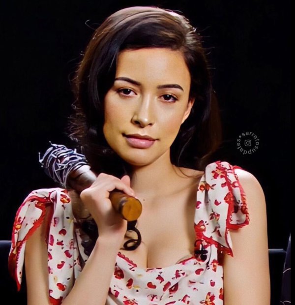 Фото: Christian serratos