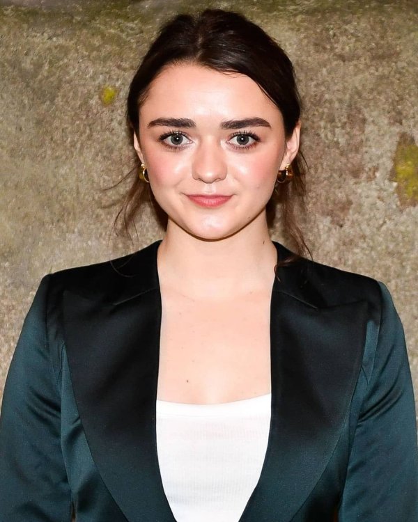 Фото: Maisie williams