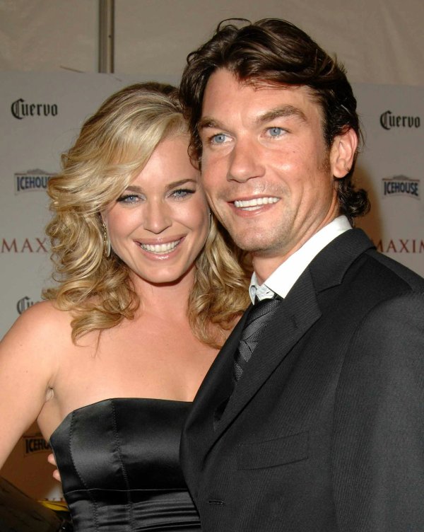 Фото: Rebecca romijn jerry o connell