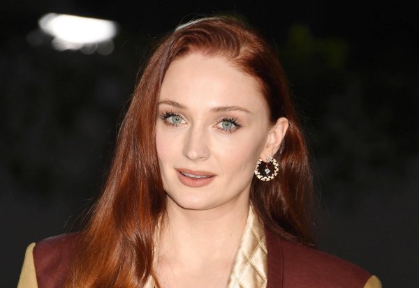 Фото: Sophie turner n