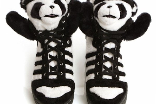 Фото: Adidas x jeremy scott панда