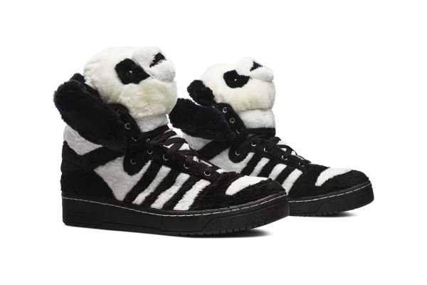 Фото: Adidas jeremy scott panda