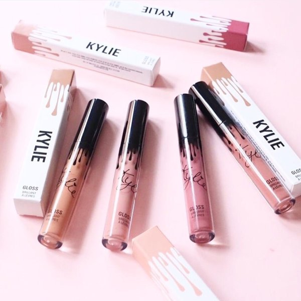 Фото: Kylie cosmetics lip gloss