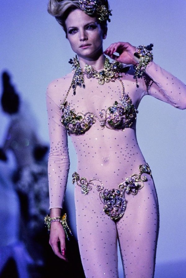 Фото: Thierry mugler haute couture