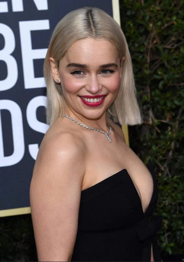 Фото: Emilia clarke game of thrones