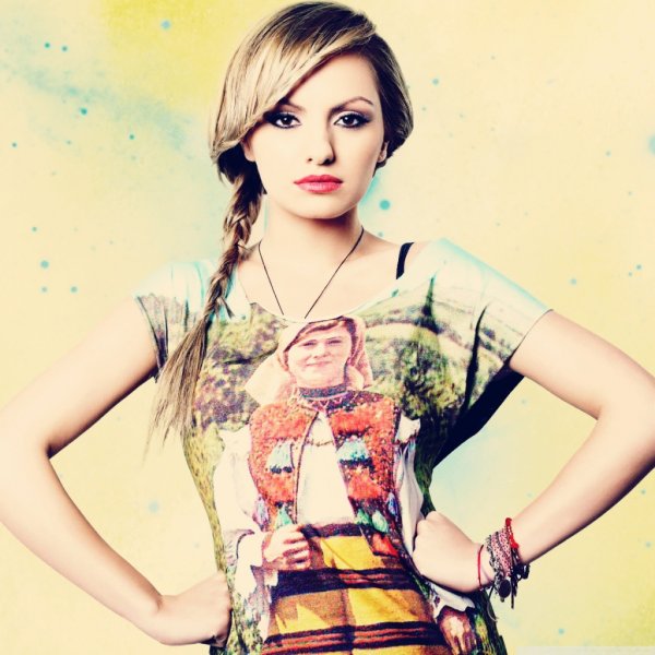 Фото: Alexandra stan