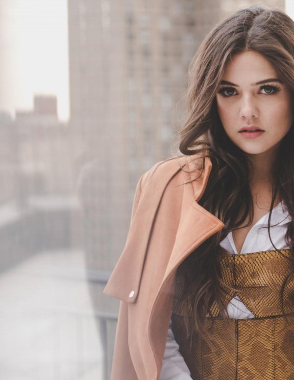 Фото: Danielle campbell