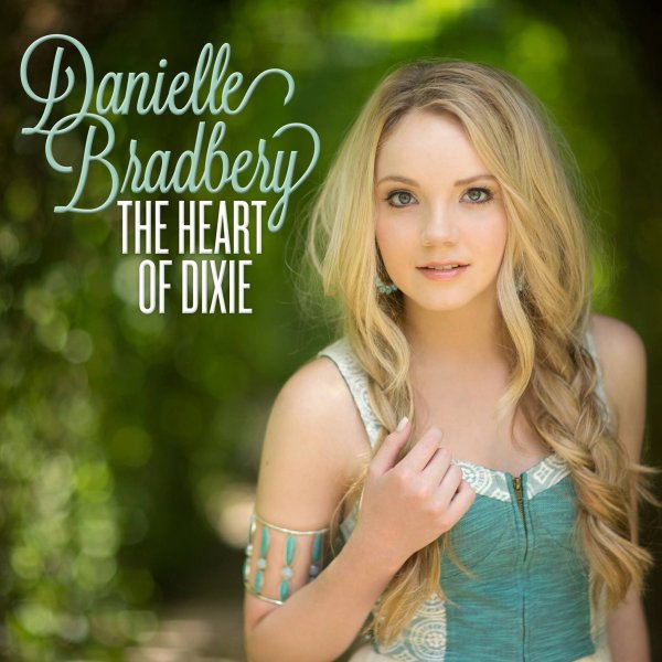 Фото: Danielle bradbery