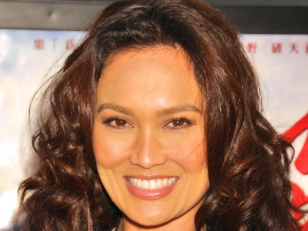 Фото: Tia carrere