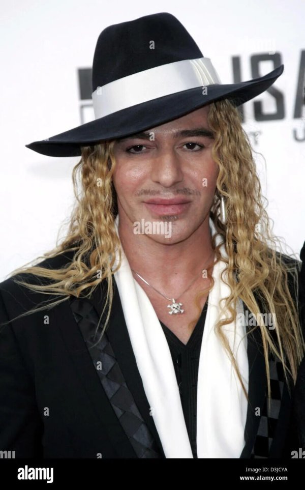 Фото: John galliano