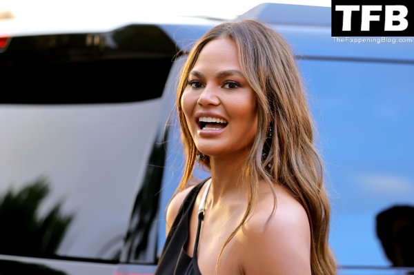 Фото: Chrissy teigen nude