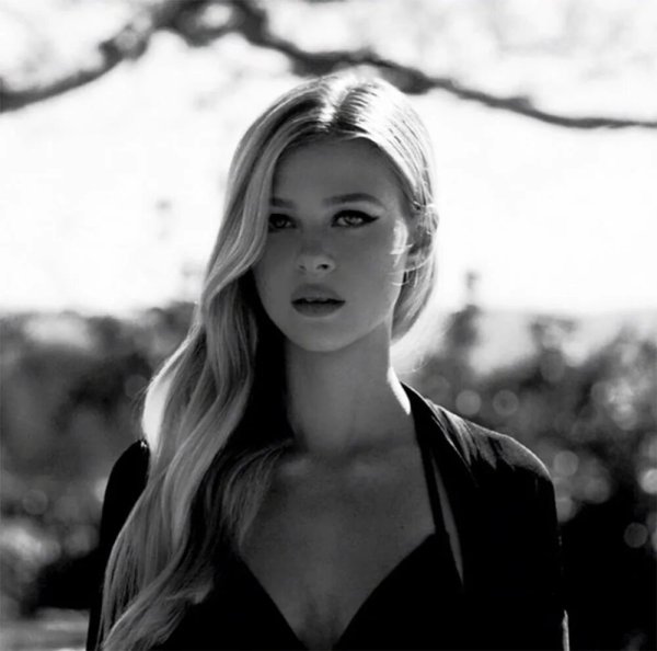 Фото: Nicola peltz