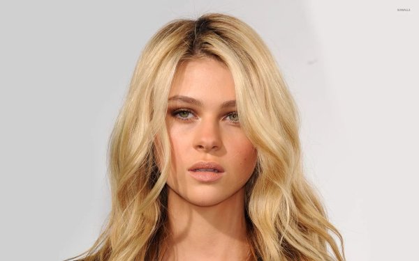 Фото: Nicola peltz