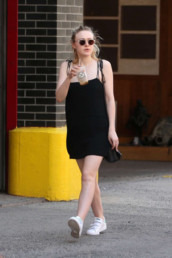 Фото: Дакота фаннинг dakota fanning