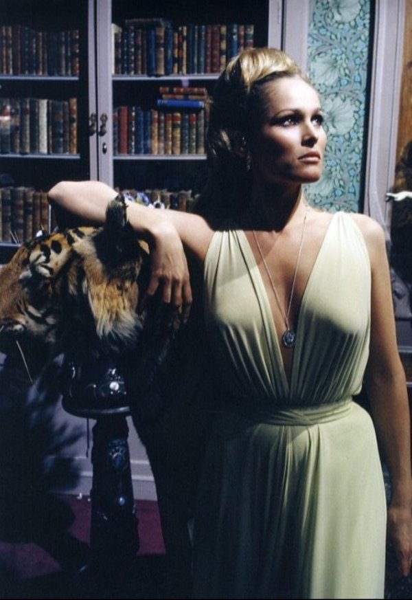 Фото: Ursula andress