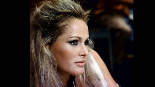 Фото: Ursula andress