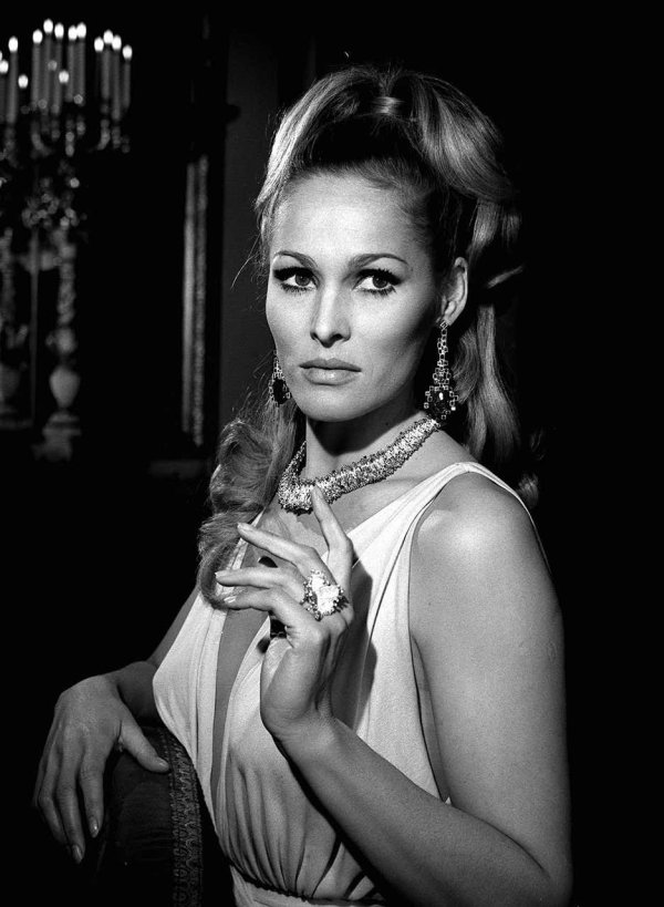 Фото: Ursula andress