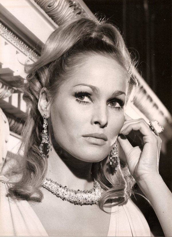 Фото: Ursula andress