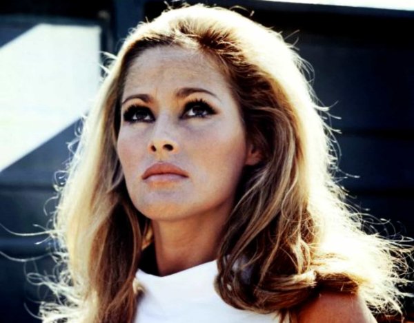 Фото: Ursula andress