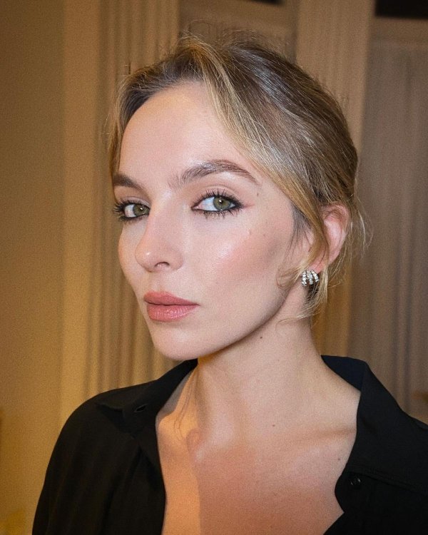 Фото: Jodie comer