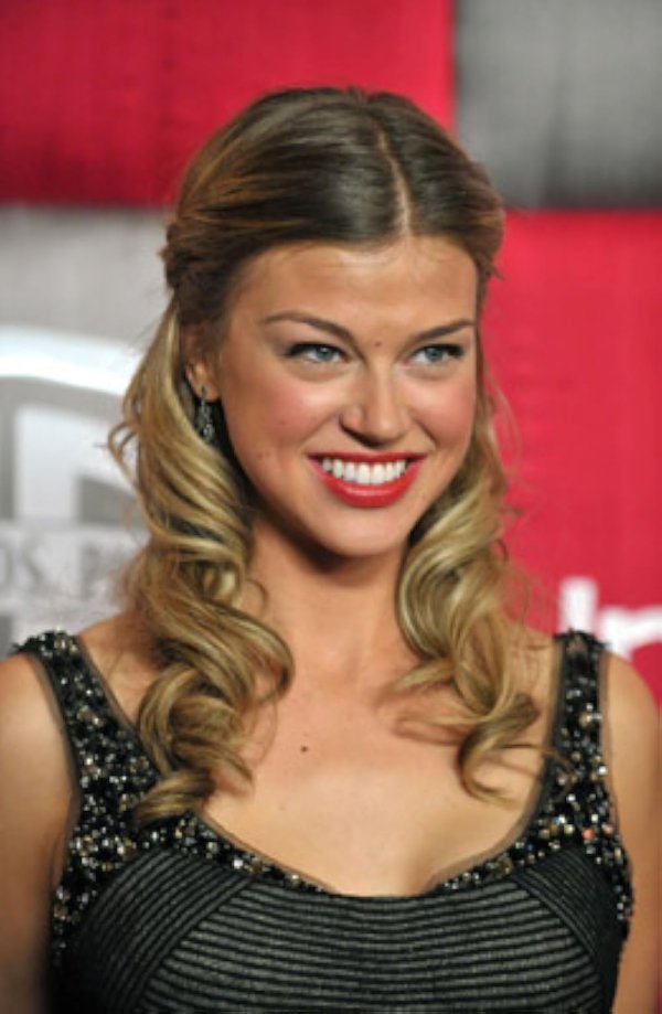 Фото: Adrianne palicki